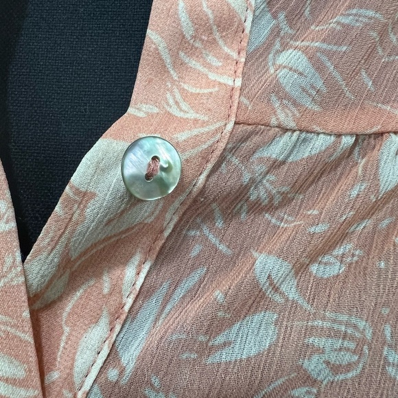 Blue B Coral Button-Up - Picture 2 of 6